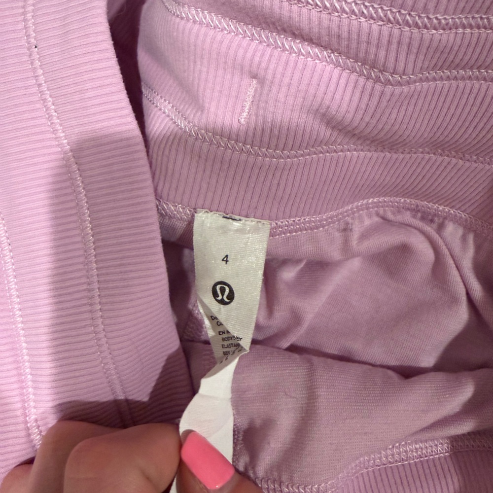 Lululemon dance pants - pink - Picture 2 of 3